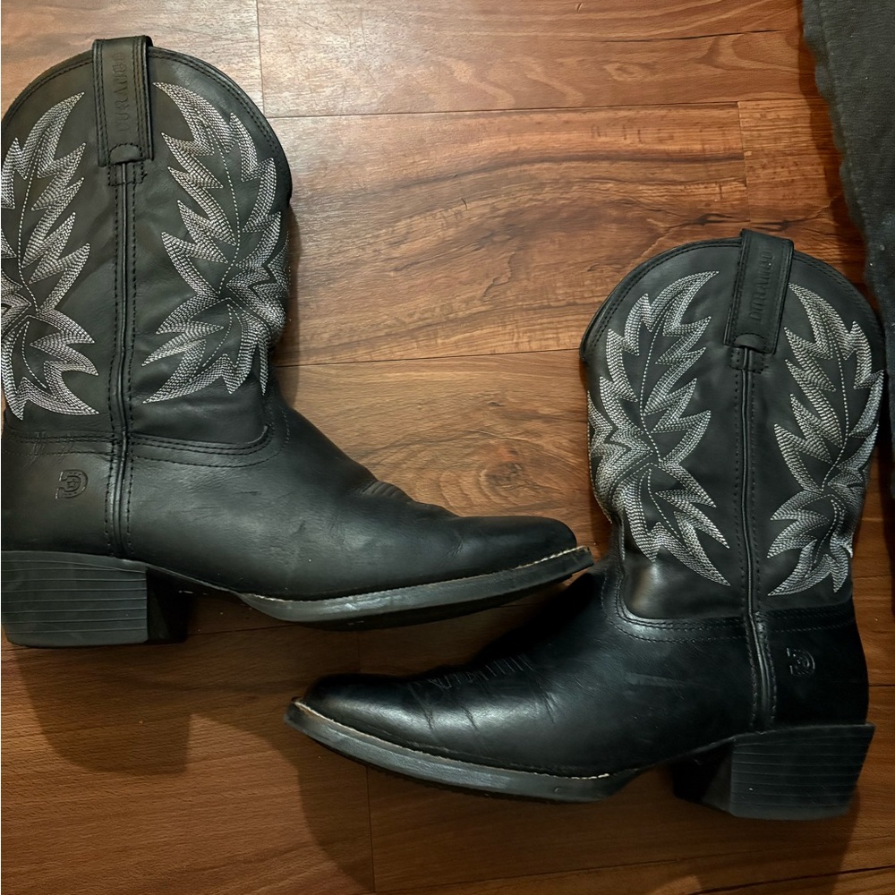 Durango black cowboy boots. 11EE